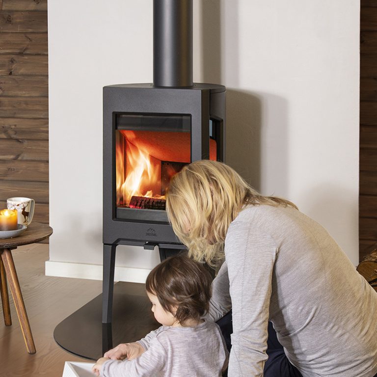 Jotul F163 Woodburner With Short Legs
