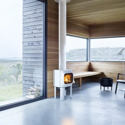 Jotul F105 Woodburner White With Long Legs