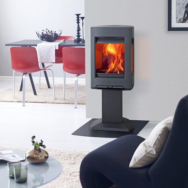 Jotul F167 Woodburner With Pedestal - Image 2