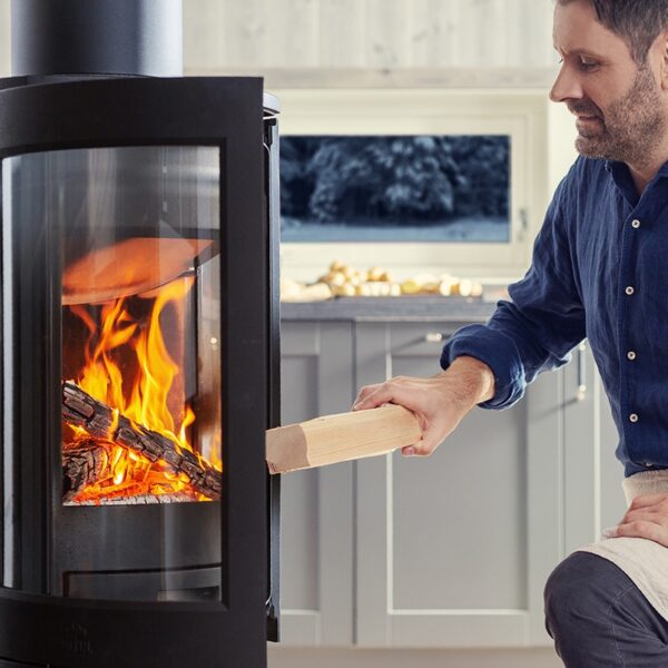 Jotul F373 Advance Woodburner Black With Pedestal - Image 4