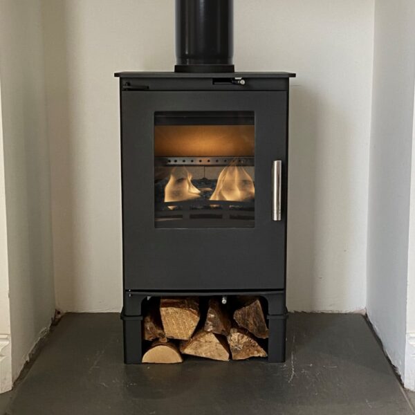 Mendip Loxton 3 SE with Logstore Woodburning/Multifuel Stove