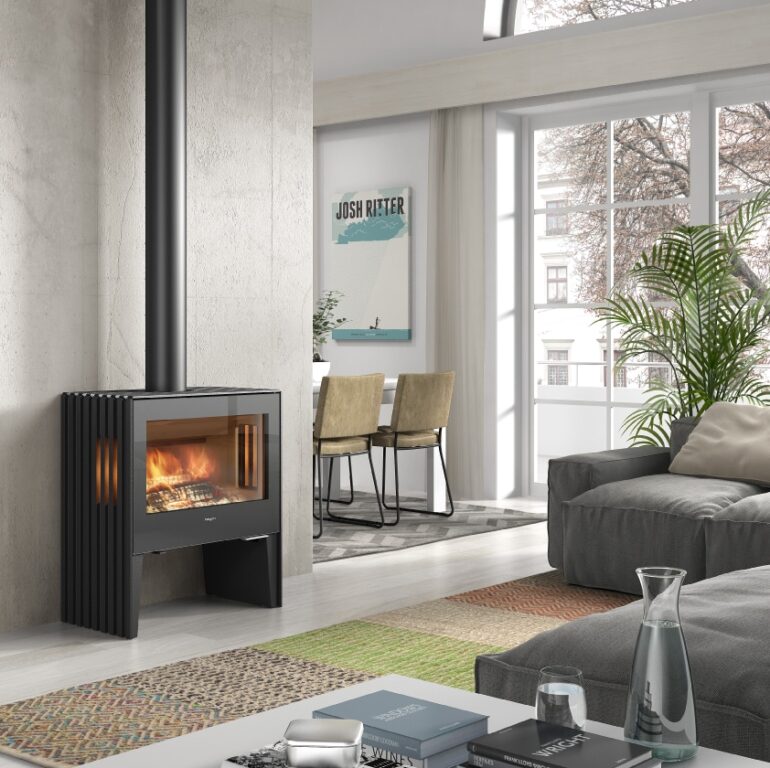 Hergom Glance Wide Woodburning Stove - Image 3
