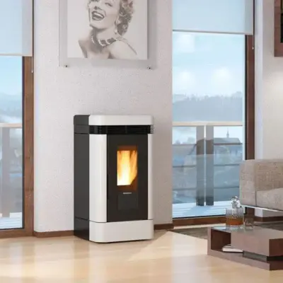 La Nordica Lucia Pellet Stove