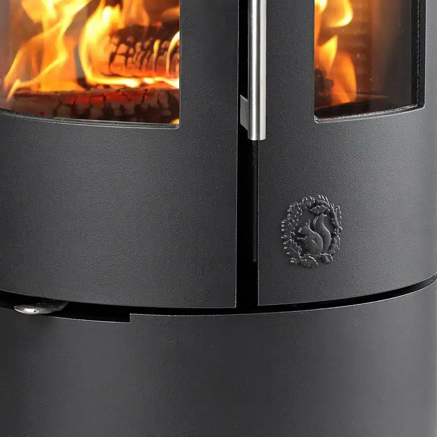 Morso 7440 Woodburning Stove with Low Base - Image 2