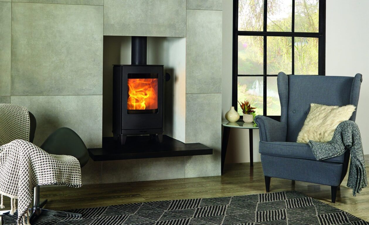 Lotus Jubilee 10 Base Woodburner - Image 2