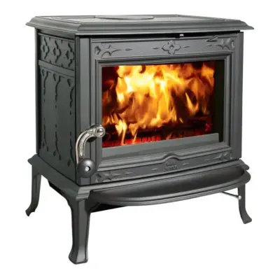 Jotul F100 ECO 2 Wood Burning Stove With Long Legs and Plain Door